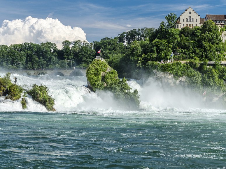 waterfall-Rheinfall-GettyImages-178897082.jpg