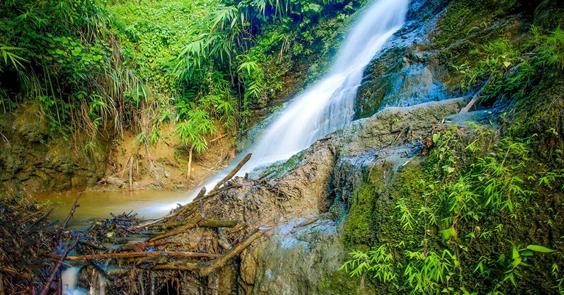 himchori-waterfall.jpg