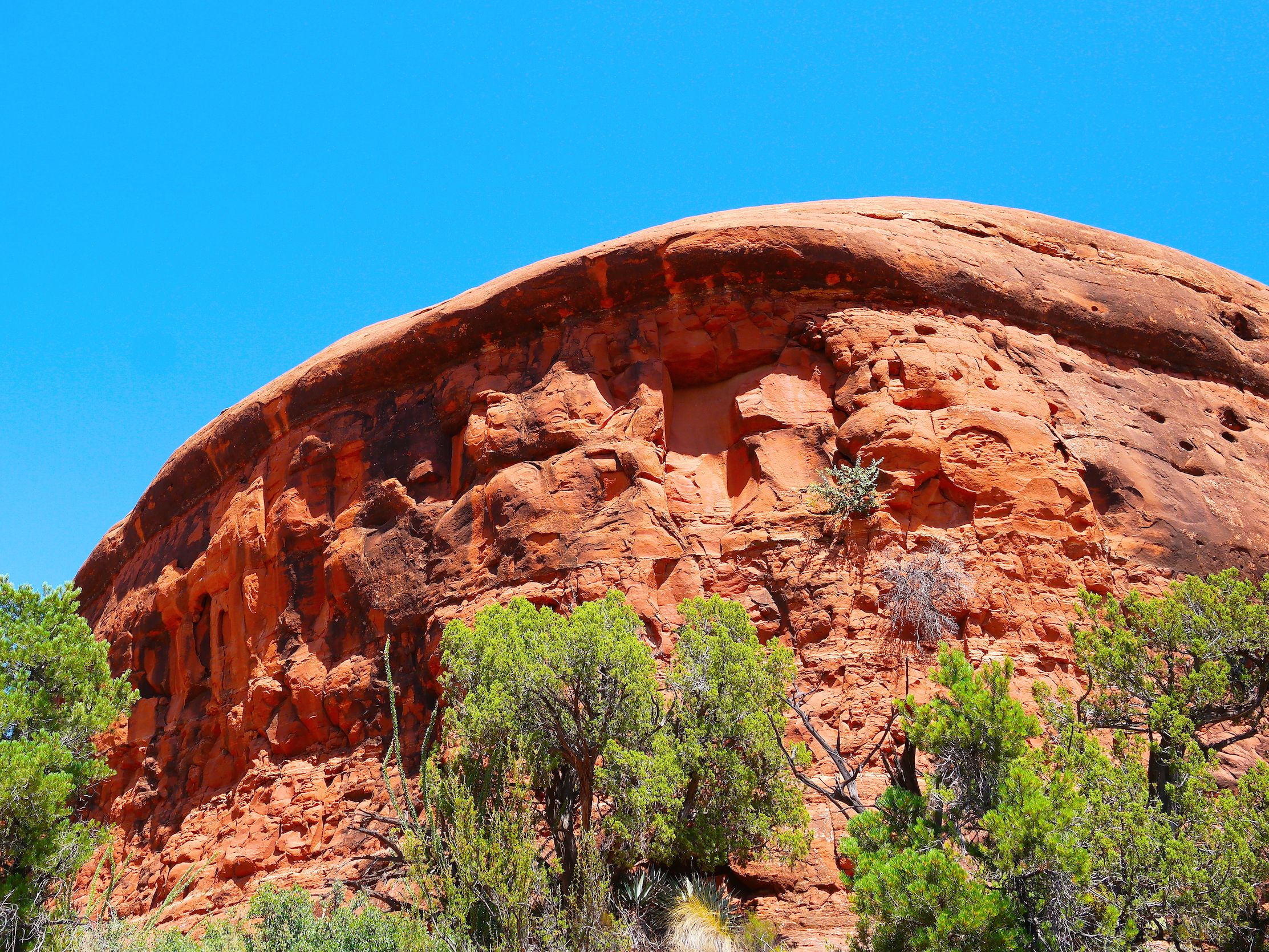 Sedona-8---Spaceship-rock-3 - Post.jpg