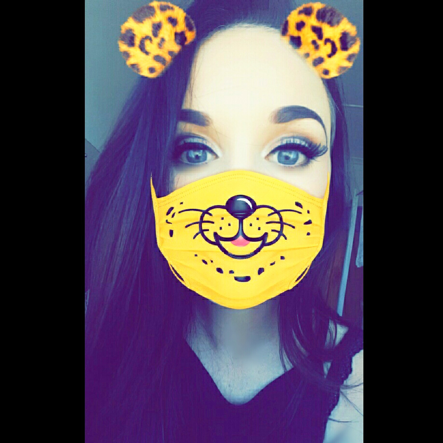 Having fun with Snapchat filters!! ♡.