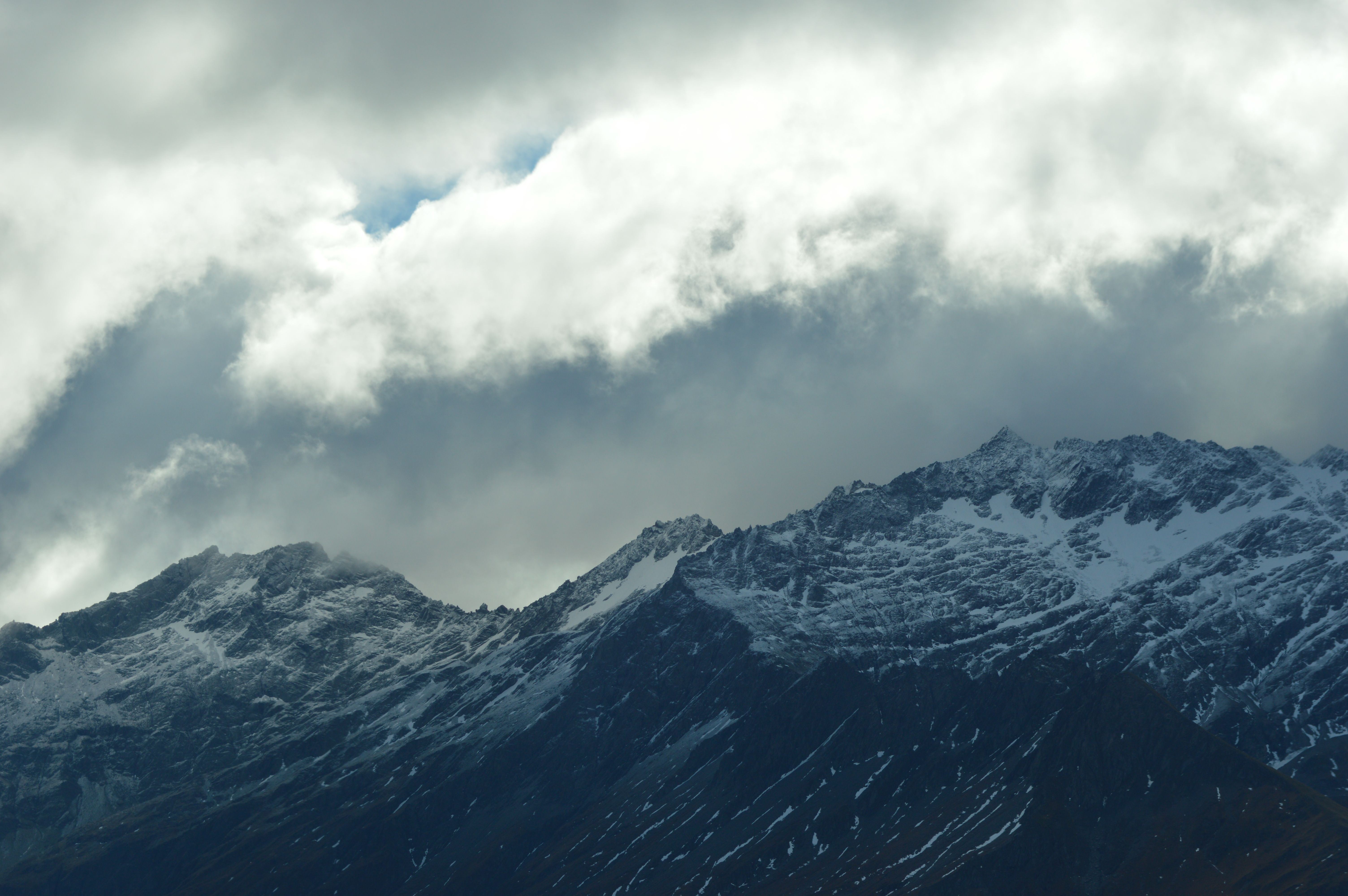 New Zealand: Milford Sound and the Southern Alps aerial shots by Carl Aiau