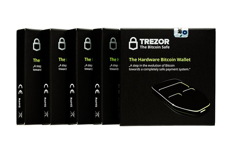 TREZOR_White_hardware_wallet_07.jpg