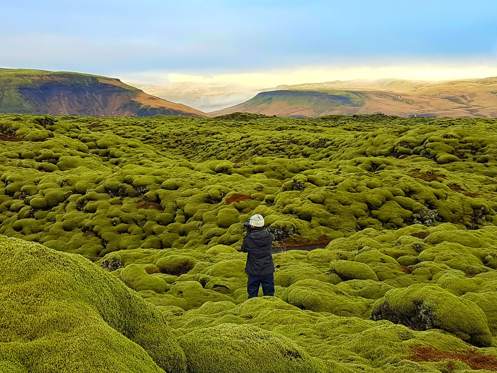 lava-field-2090429_1920.jpg