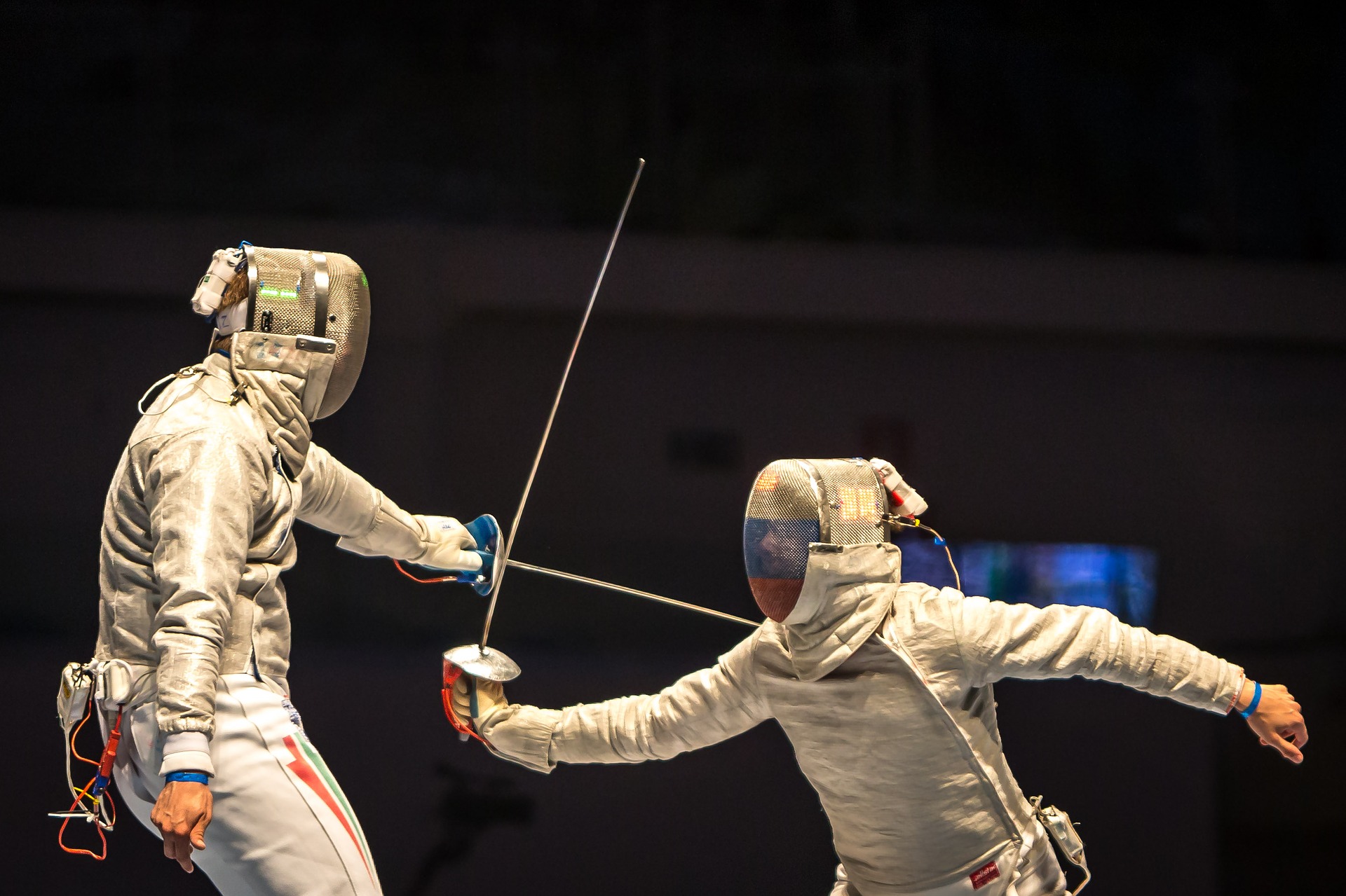 fencing-1839325_1920.jpg