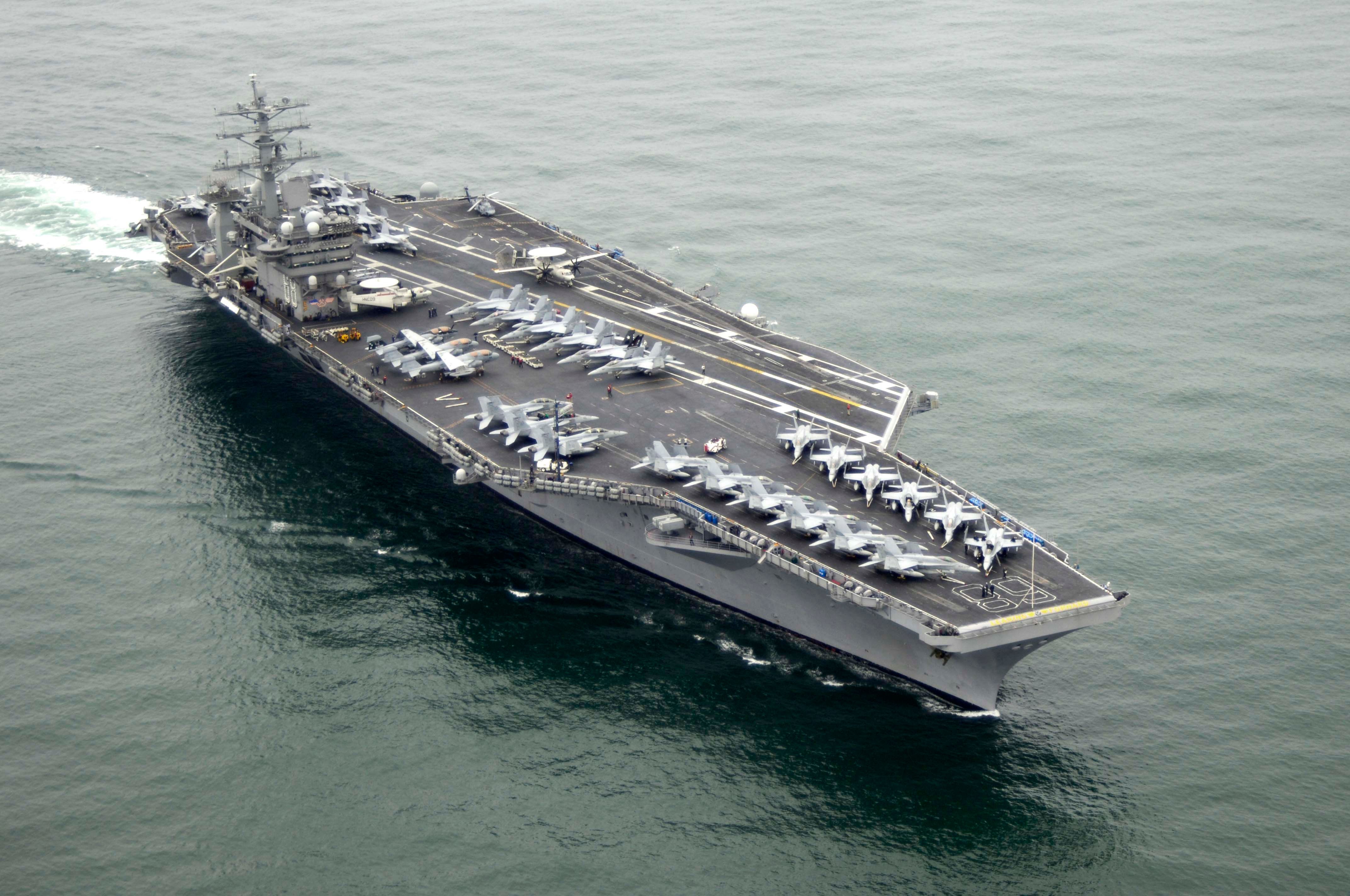 USS_Nimitz_(CVN-68).jpg