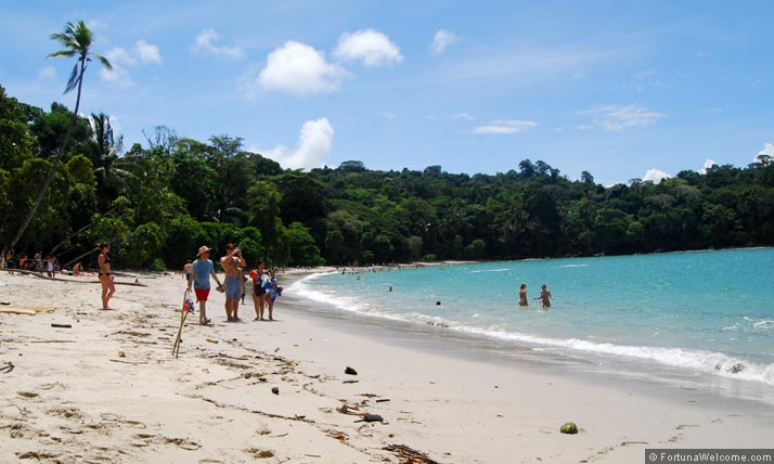 manuel-antonio-costa-rica.jpg