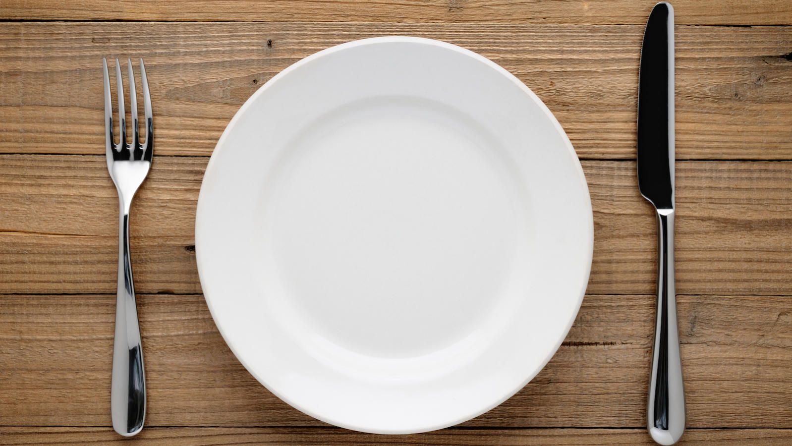 empty-plate-yom-kippur-fasting-1598x900.jpg