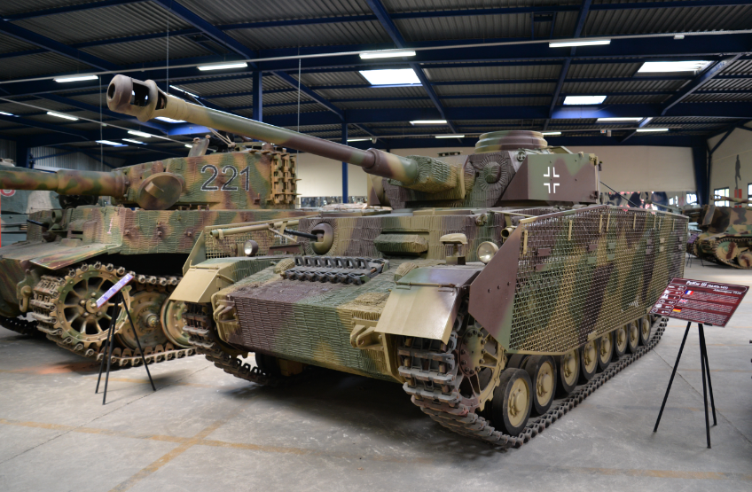 World of Tanks : Tank museum in Saumur (France) — Steemit