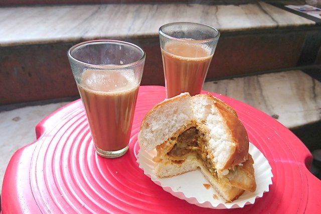 gulab-ji-bun-samosa.jpg
