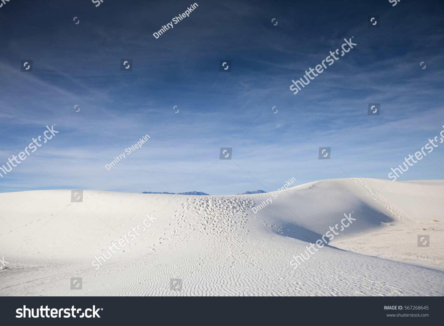 stock-photo-white-sands-national-monument-usa-567268645.jpg
