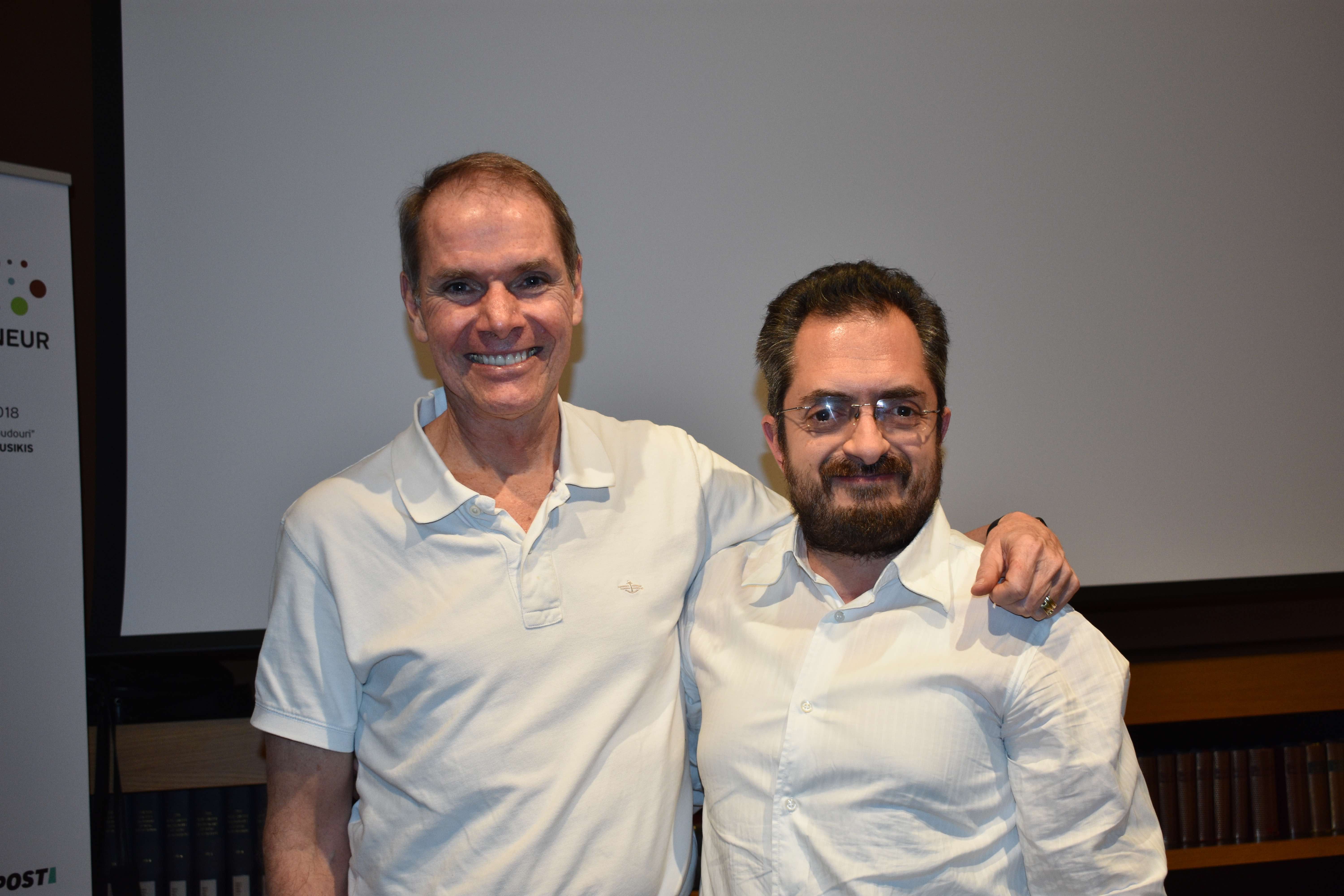 DSC_0235 resized - bottom.jpg