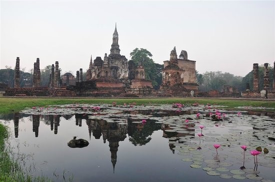 sukothai historical park 1.jpg