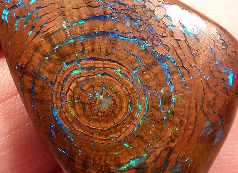 Minerals01_800.jpg
