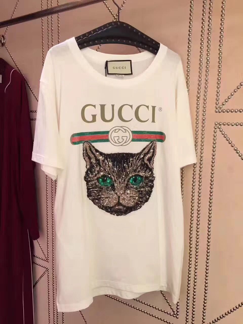 [Casual Luxury | Gucci ] Gucci logo T-shirt with Mystic Cat — Steemit