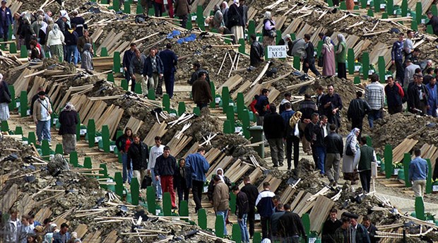 srebrenitsa-katliami-nda-hollanda-askeri-suclu-311038-5.jpg