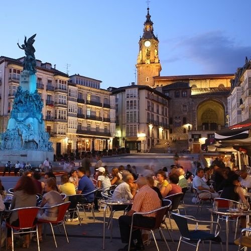 teaser_vitoria-gasteiz_zwiedzanie_kraju_baskow.jpg__500x500_q85_crop_subject_location-249,249_subsampling-2_upscale.jpg