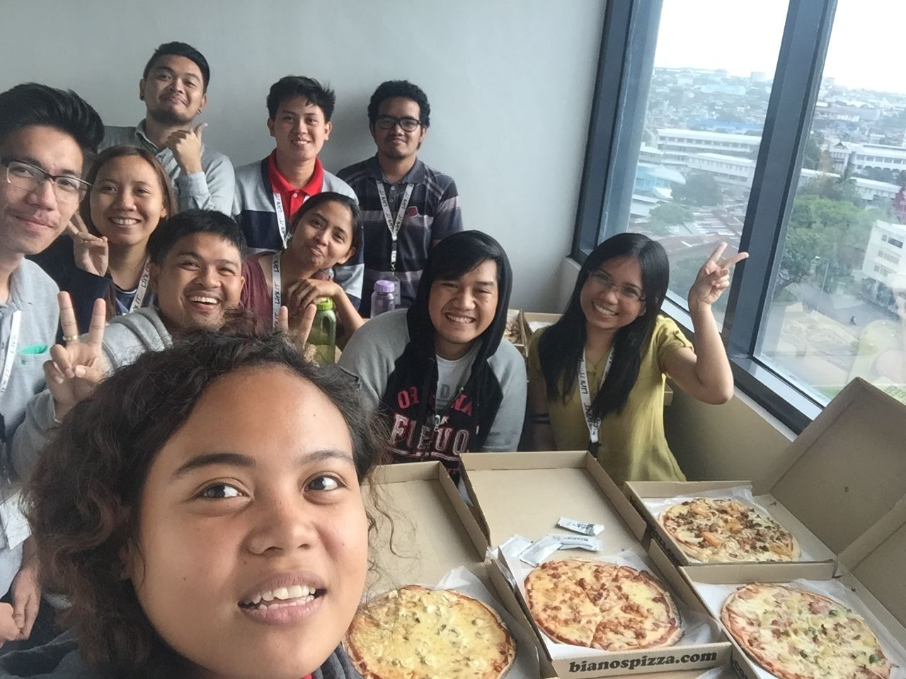 Pizza Party With Friends — Steemit