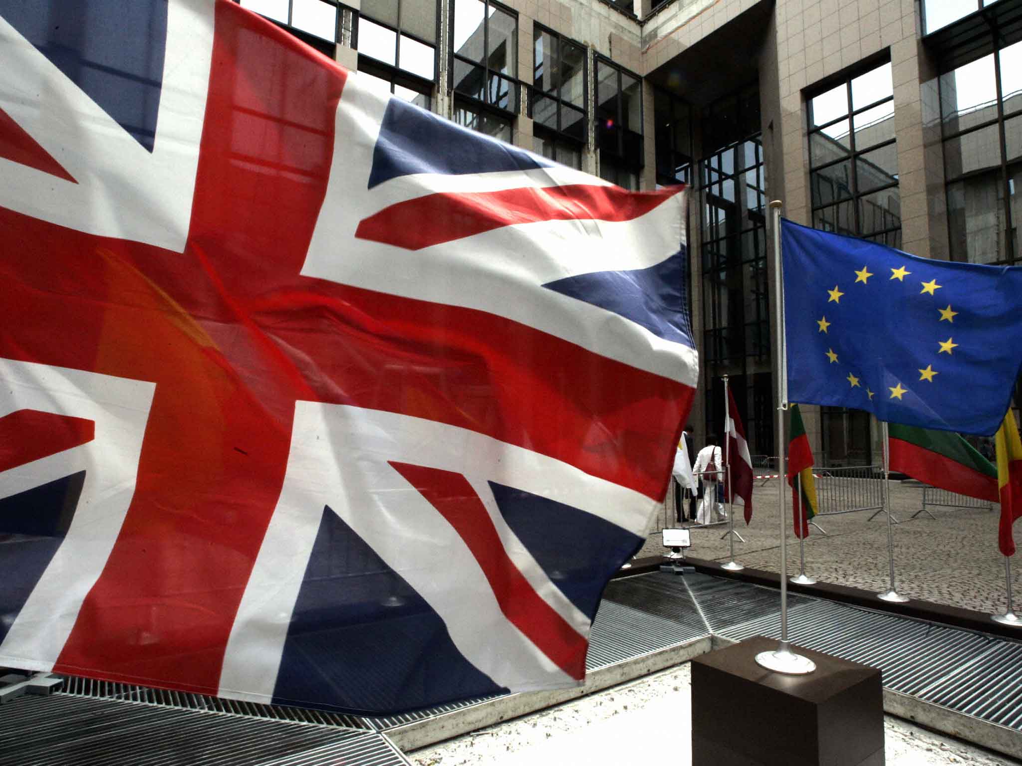 brexit-flags-afp.jpg