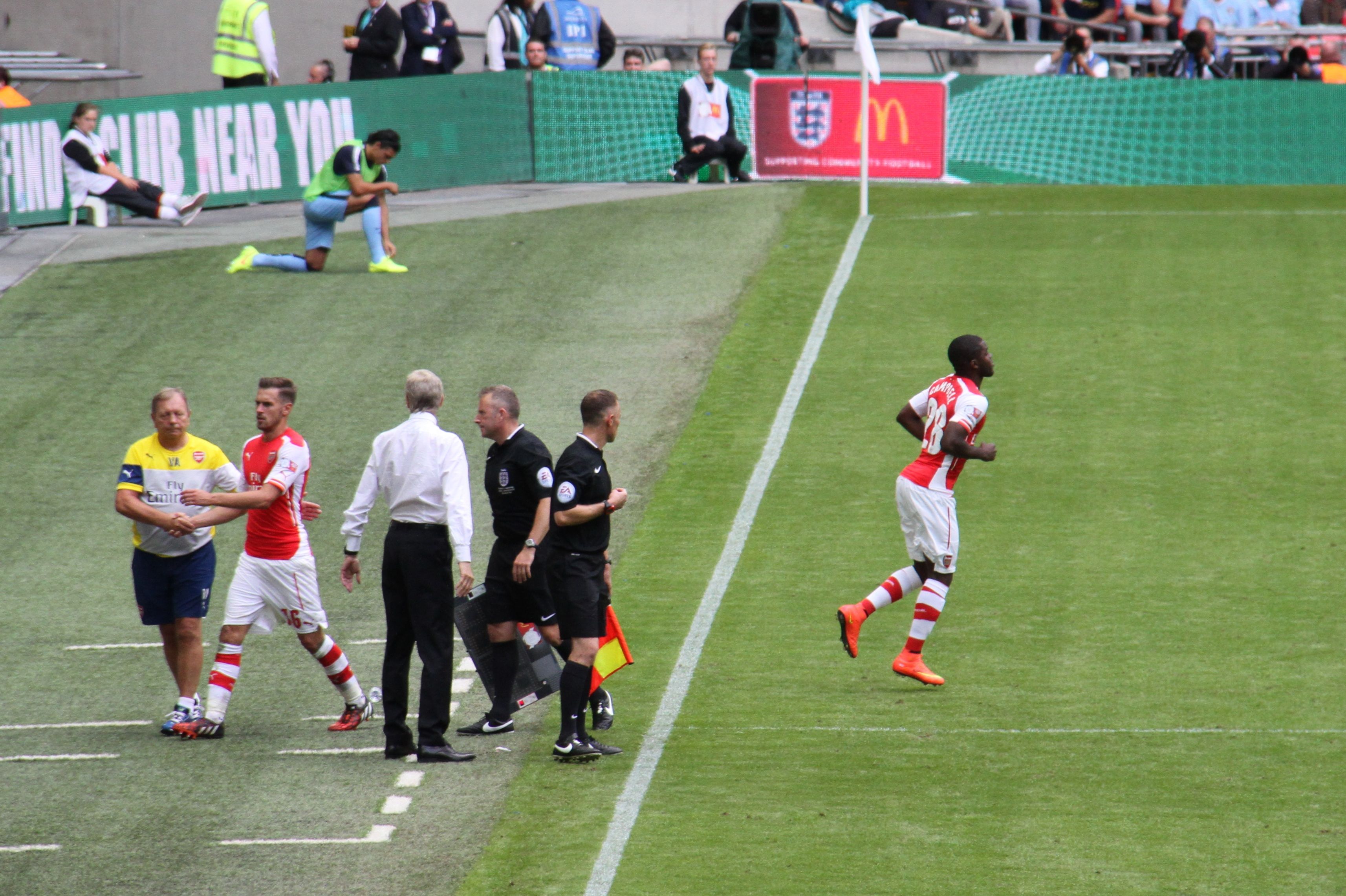 Community_Shield_34_-_Joel_Campbell_makes_his_debut_(14698312340).jpg