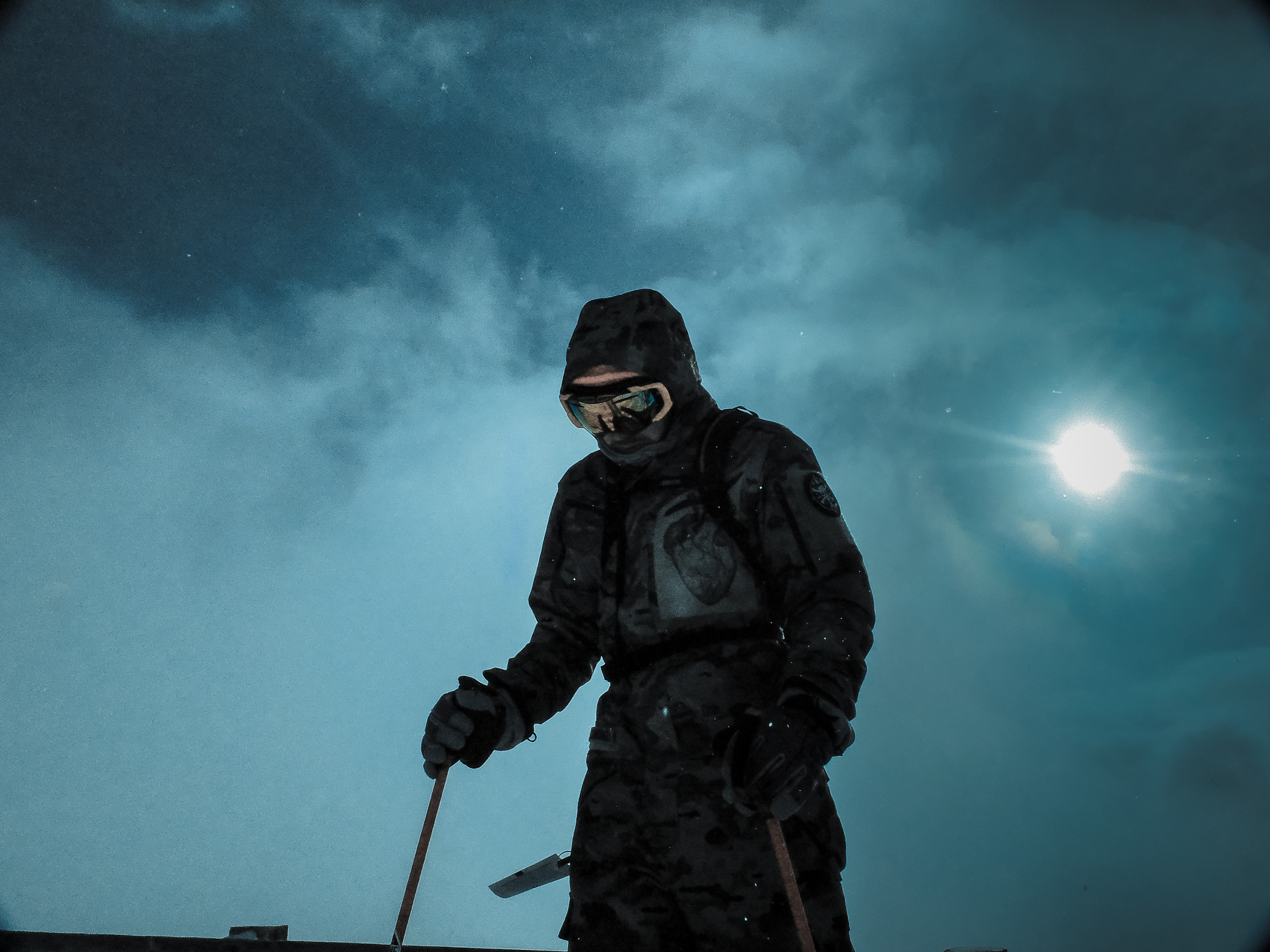 HoldenChillin$$$$$$$$$ (1 of 1).jpg