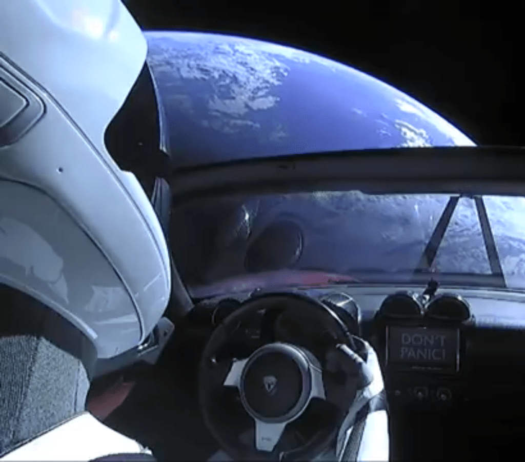 SpaceX-Flacon-Heavy-Starman-Tesla-Roadster-2-e1518177949589.png