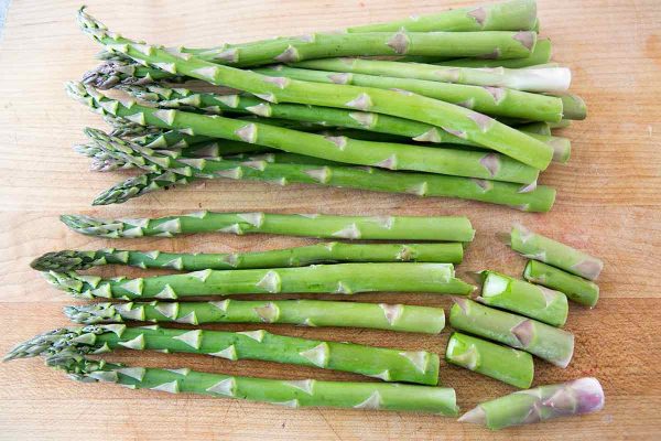 baked-asparagus-method-1-600x400.jpg