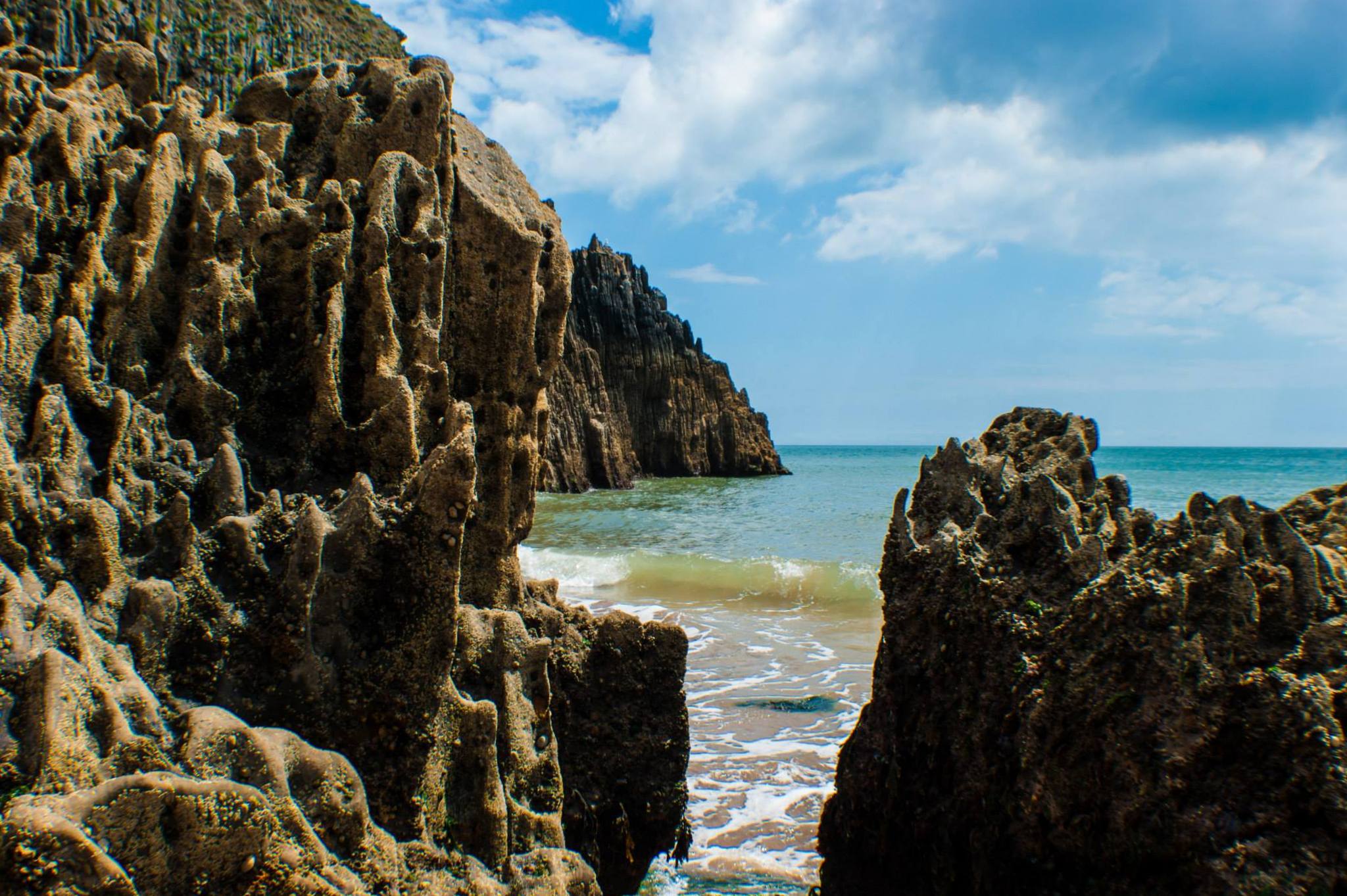 Skrinkle Haven Beach-by Steve J Huggett.jpg