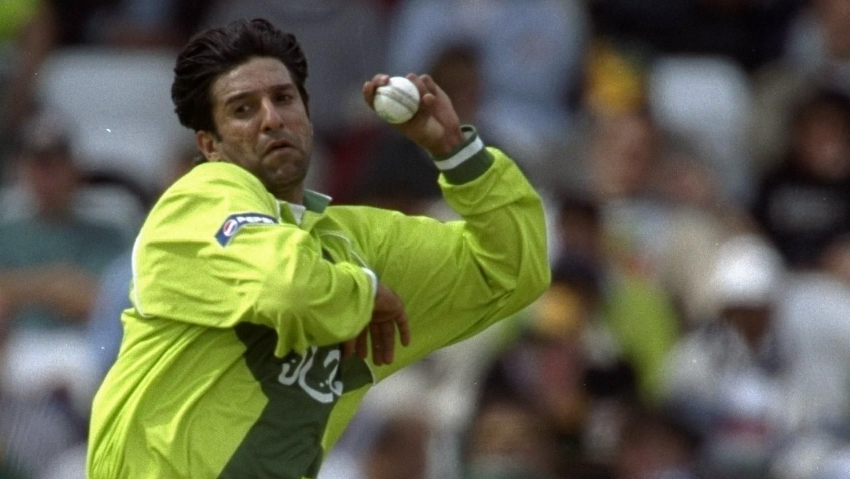 Wasim-akram-Pictures-10.jpg