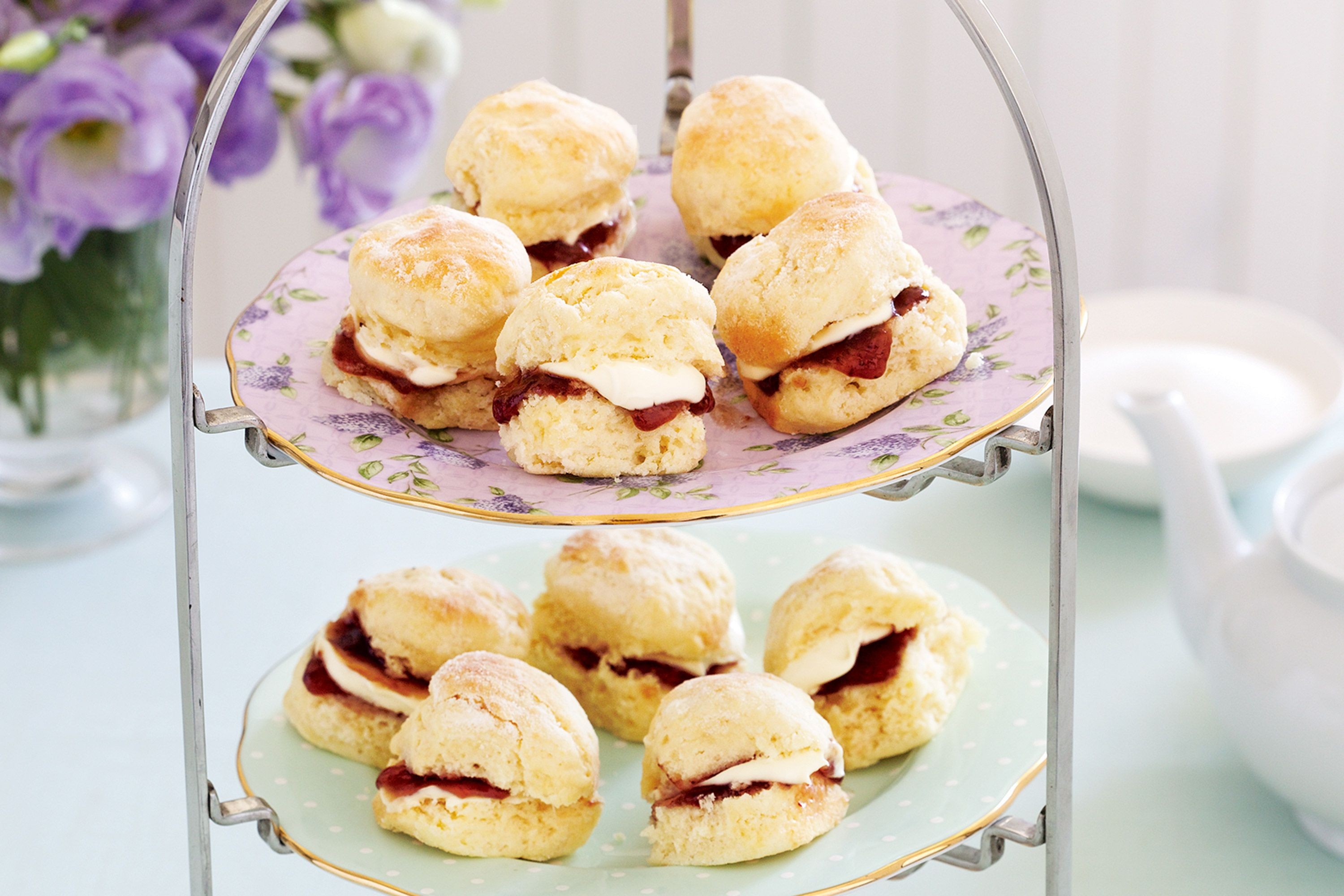 baby-scones-with-jam-and-cream-41958-1.jpeg