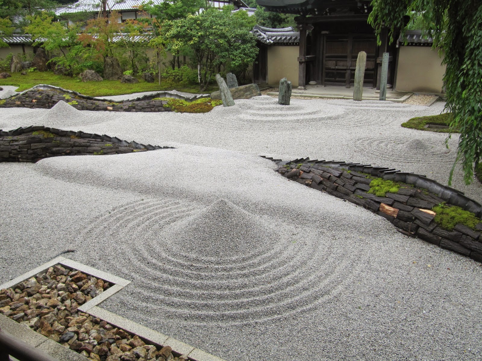 zen-garden-2.jpg.