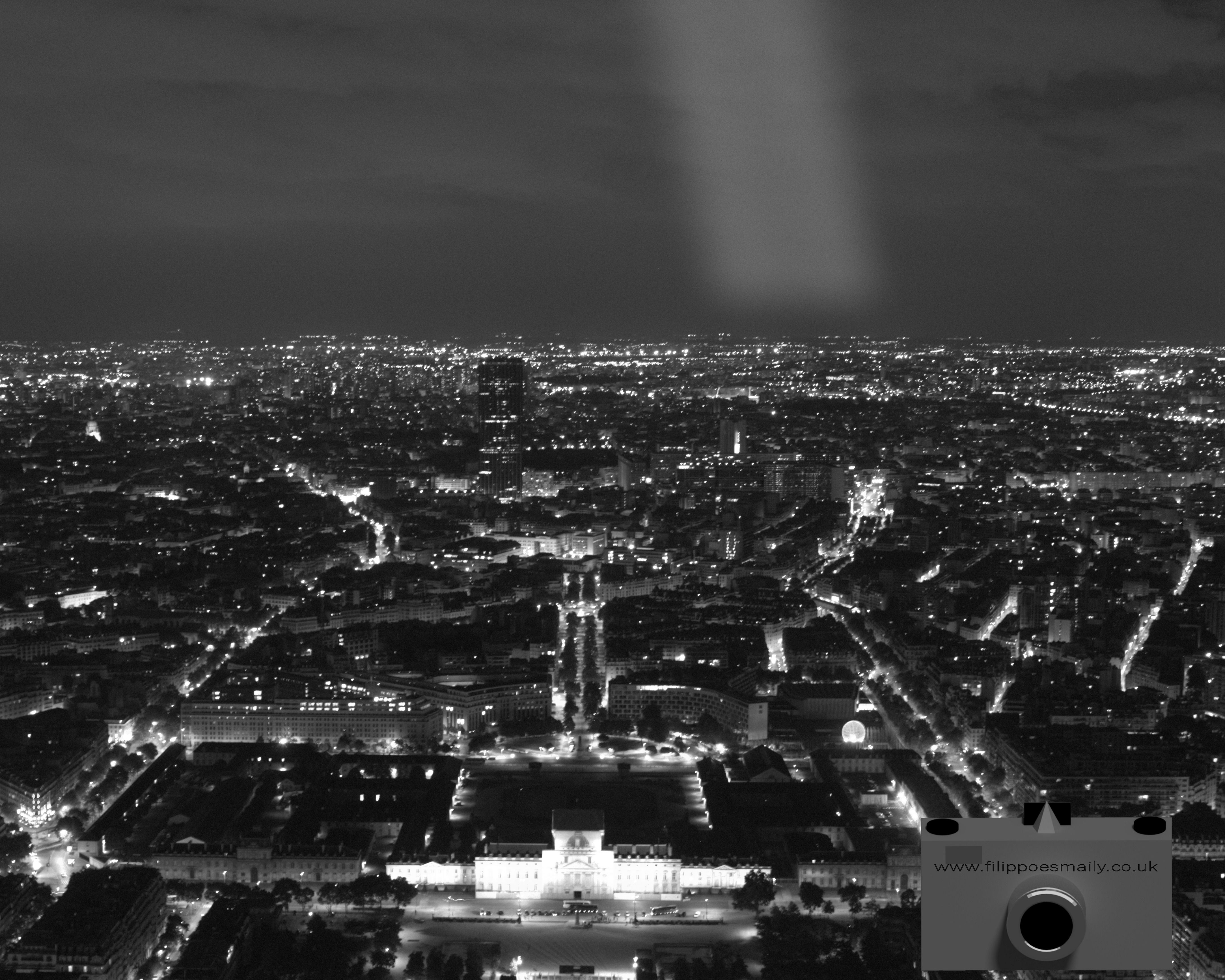 Tour Eiffel 3.jpg