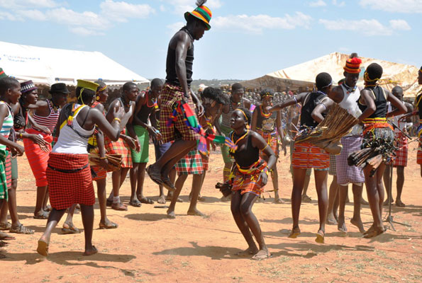 Karimojong_traditional_dance_in_North_Eastern_Uganda.jpg