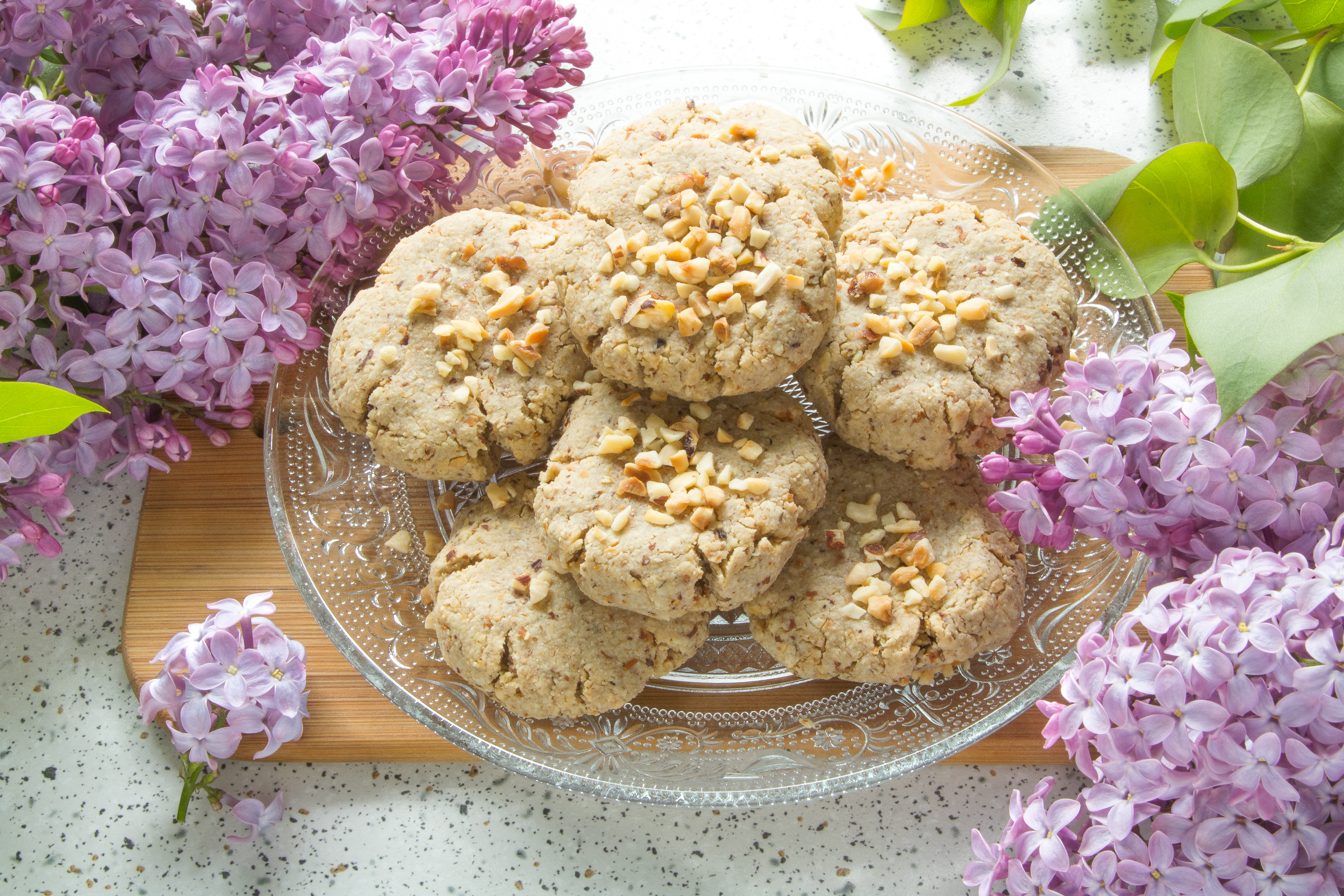 Healthy 4 Ingredient Hazelnut Cookies.jpg