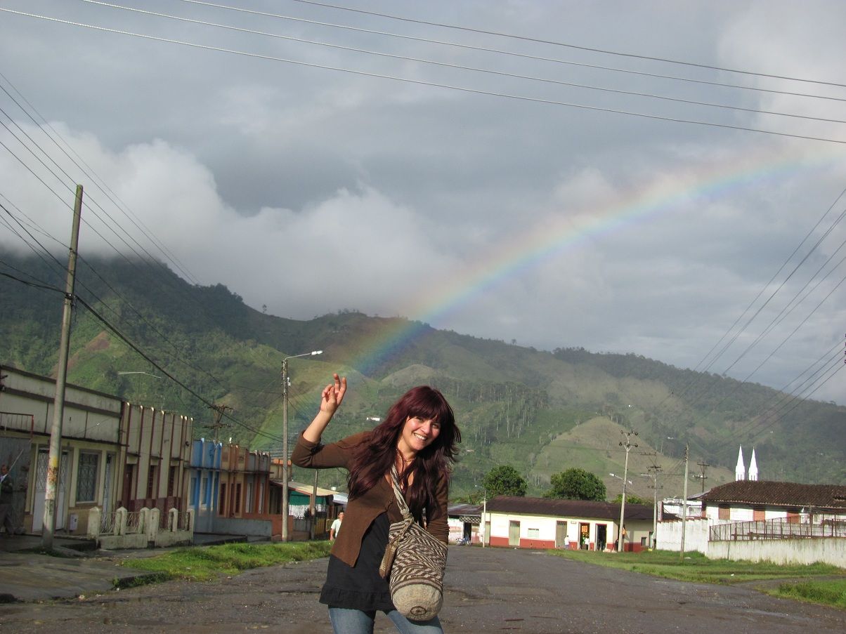 Regreso a mi pueblo con arcoiris.jpg