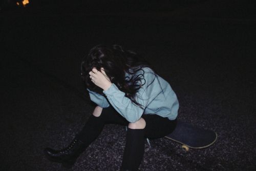 denim-jacket-depressed-girl-depression-sad-Favim.com-2789588.jpg