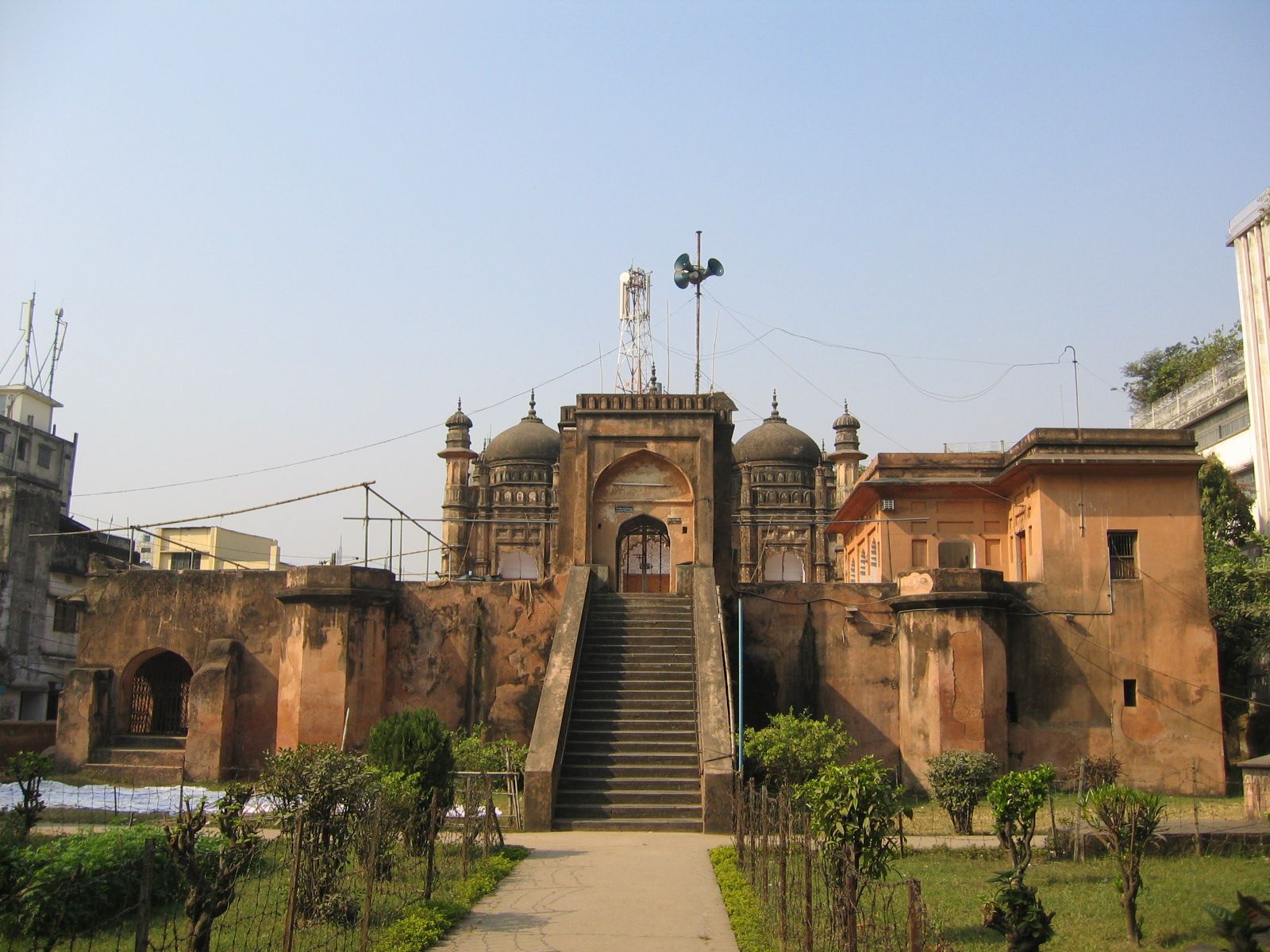 Khan_Mohammad_Mirdhas_Mosque_by_Ragib_Hasan.jpg