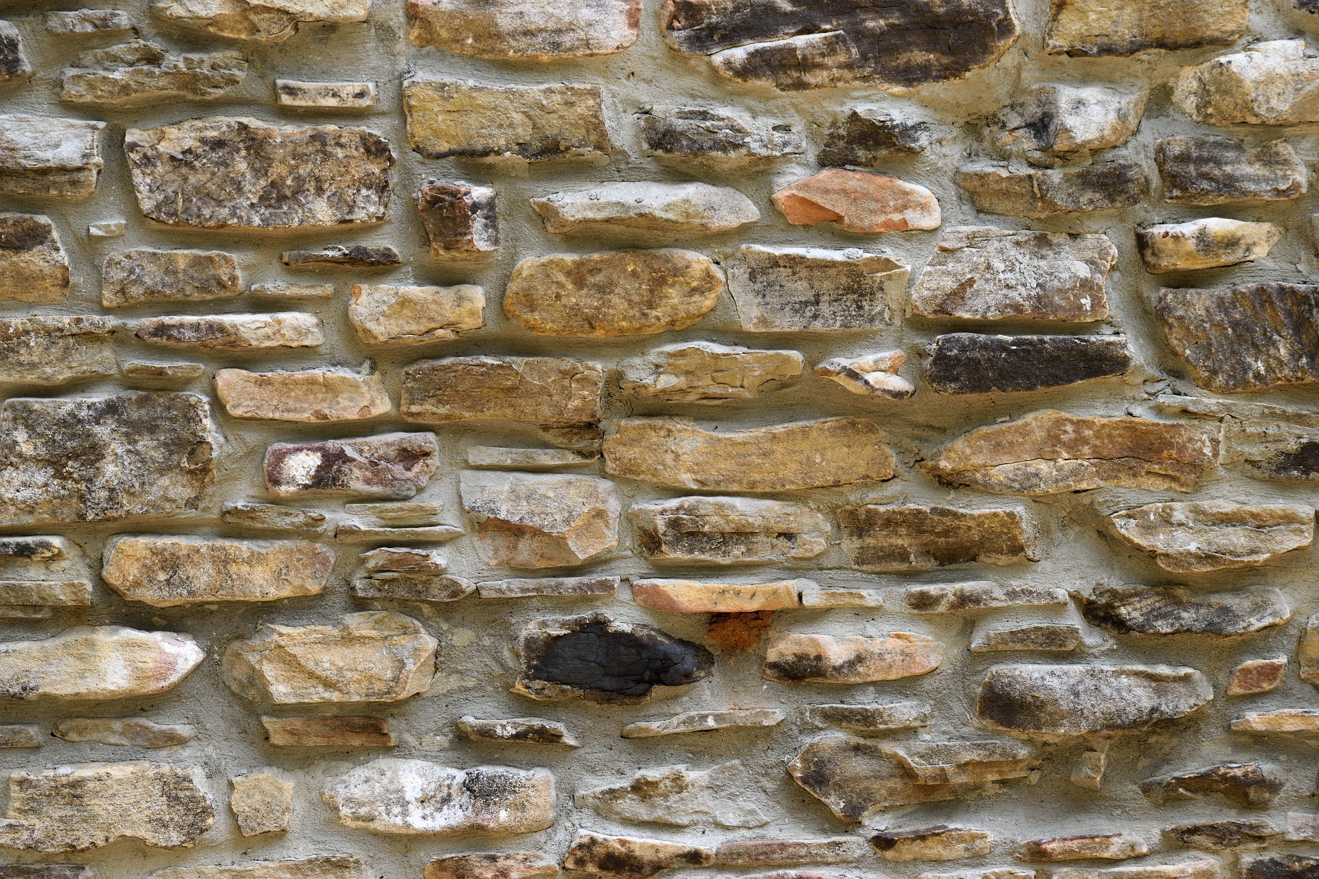 stone-wall-3096720_1920.jpg