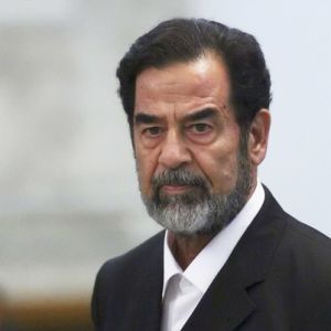 saddam-hussein-9347918-1-402.jpg