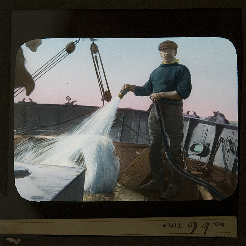 Daily Life of Sailors On-board in the 1900s (8).jpg