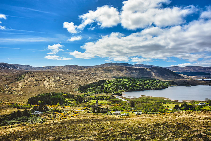 crimsonclad-ireland-derryveagh-mountains3.jpg