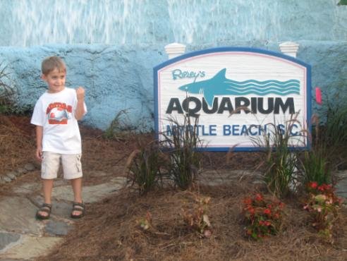 Dek at Ripleys Aquarium in Myrtle Beaach.jpg