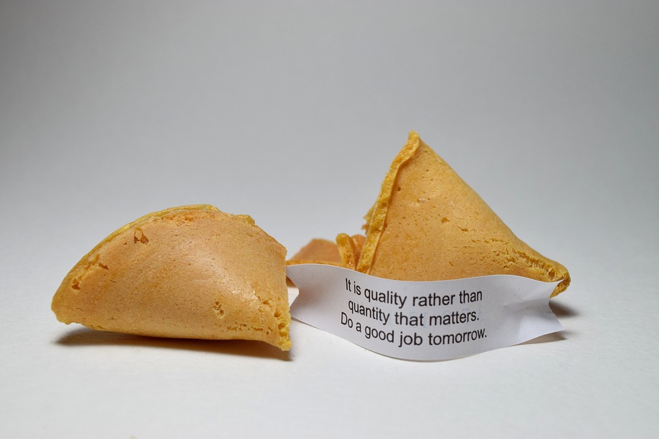 fortune-cookie-1192836_960_720.jpg