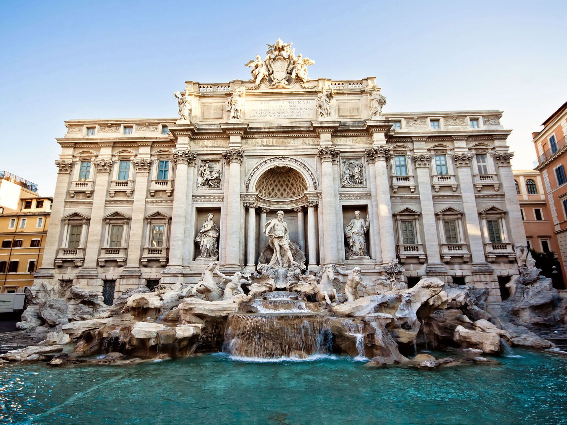 Fontana-di-Trevi-Rome-Italy.jpg