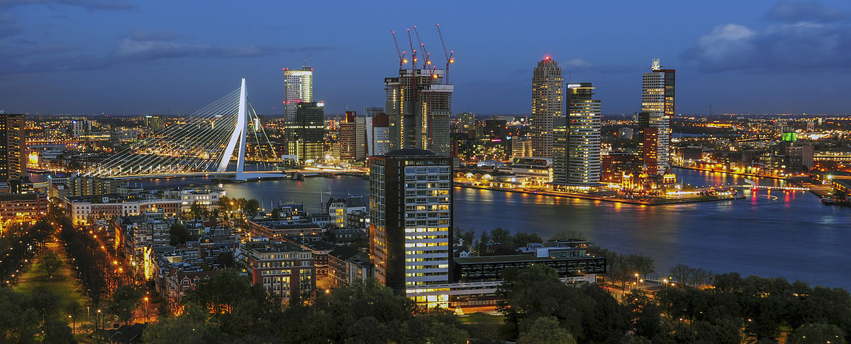 Erasmusbrug_seen_from_Euromast.jpg