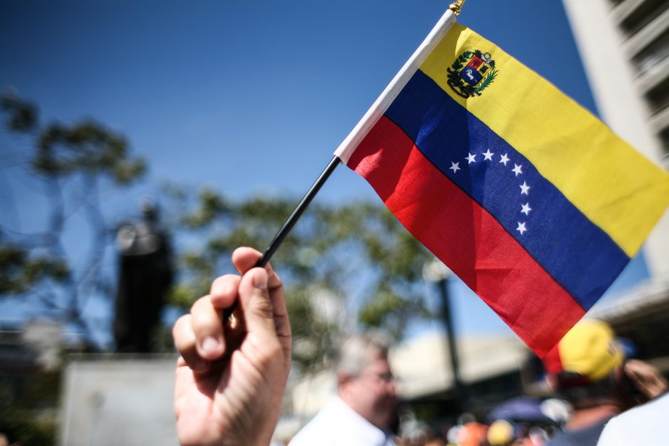 Bandera-Venezuela-940x627.jpe