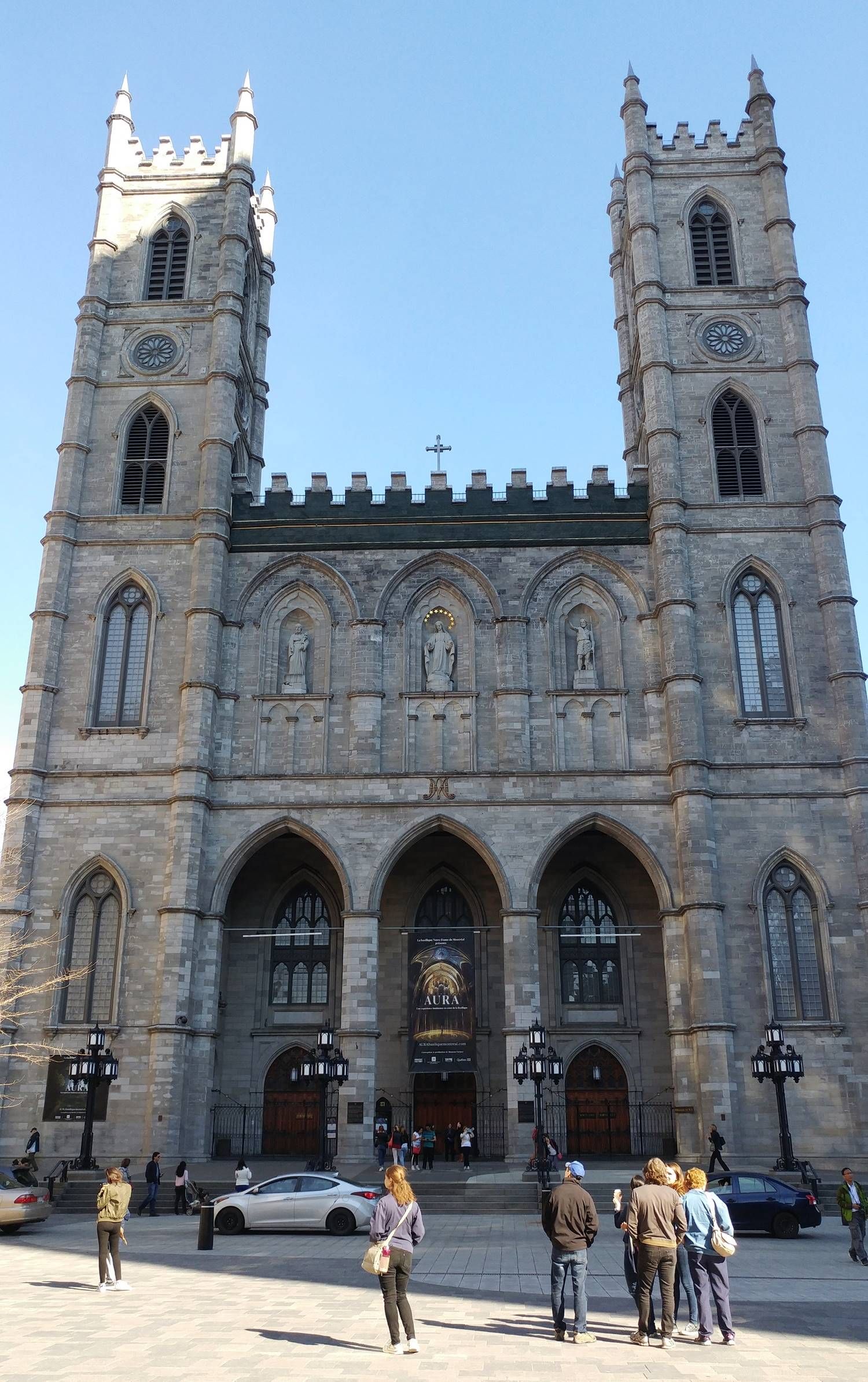 Montreal-Basilique-Notre-Dam.jpg