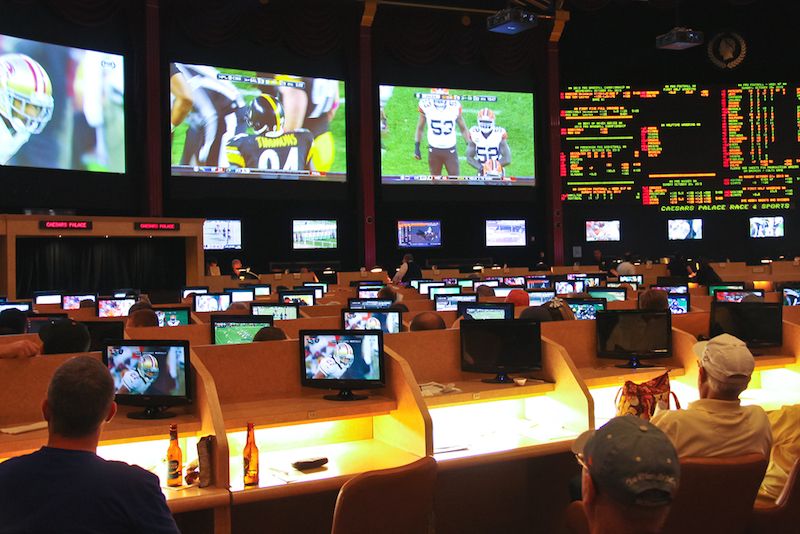 sports-betting-vegas.jpg