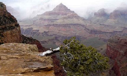 Zoroaster_templegrandcanyon.jpg