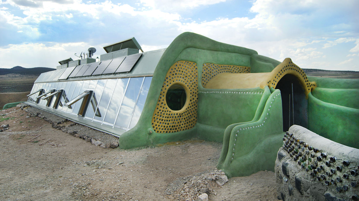 earthship.JPG