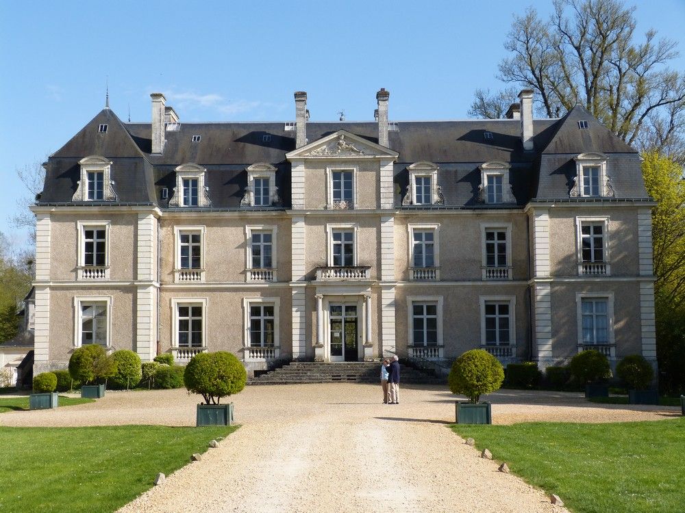 chateau_du_lathan.jpg